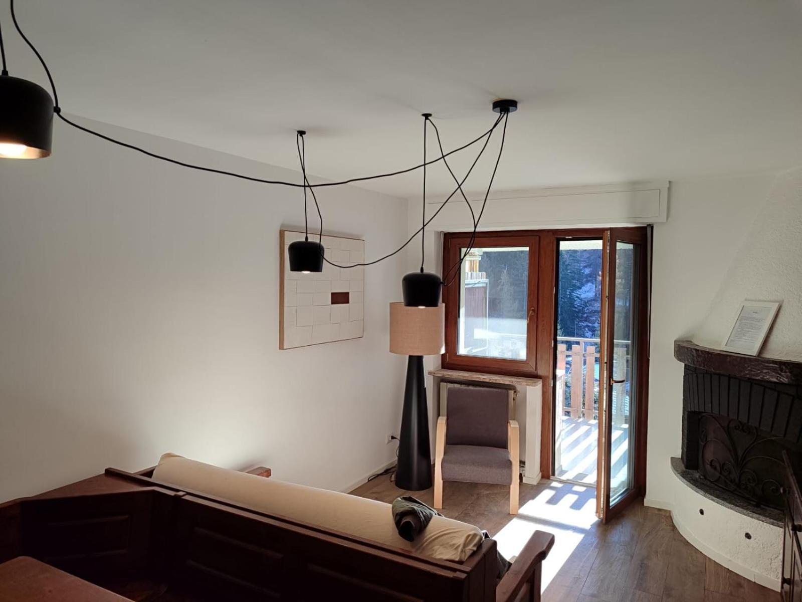 Appartamento Con Vista - Nuova Ristrutturazione Oulx Extérieur photo